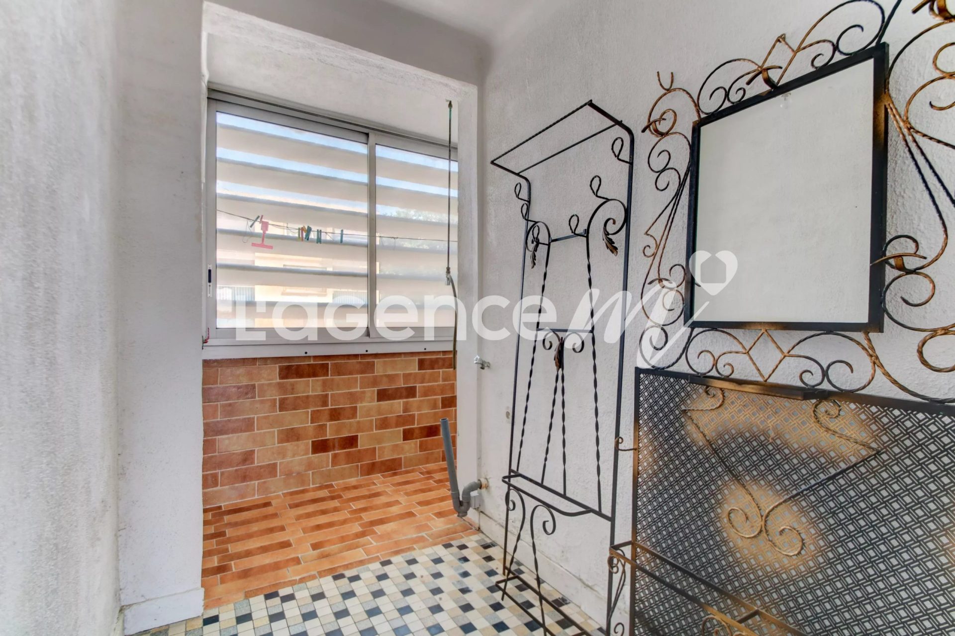 135ec0974376e6657b61fdb368c70d7a_f7abe123b9_4096-original