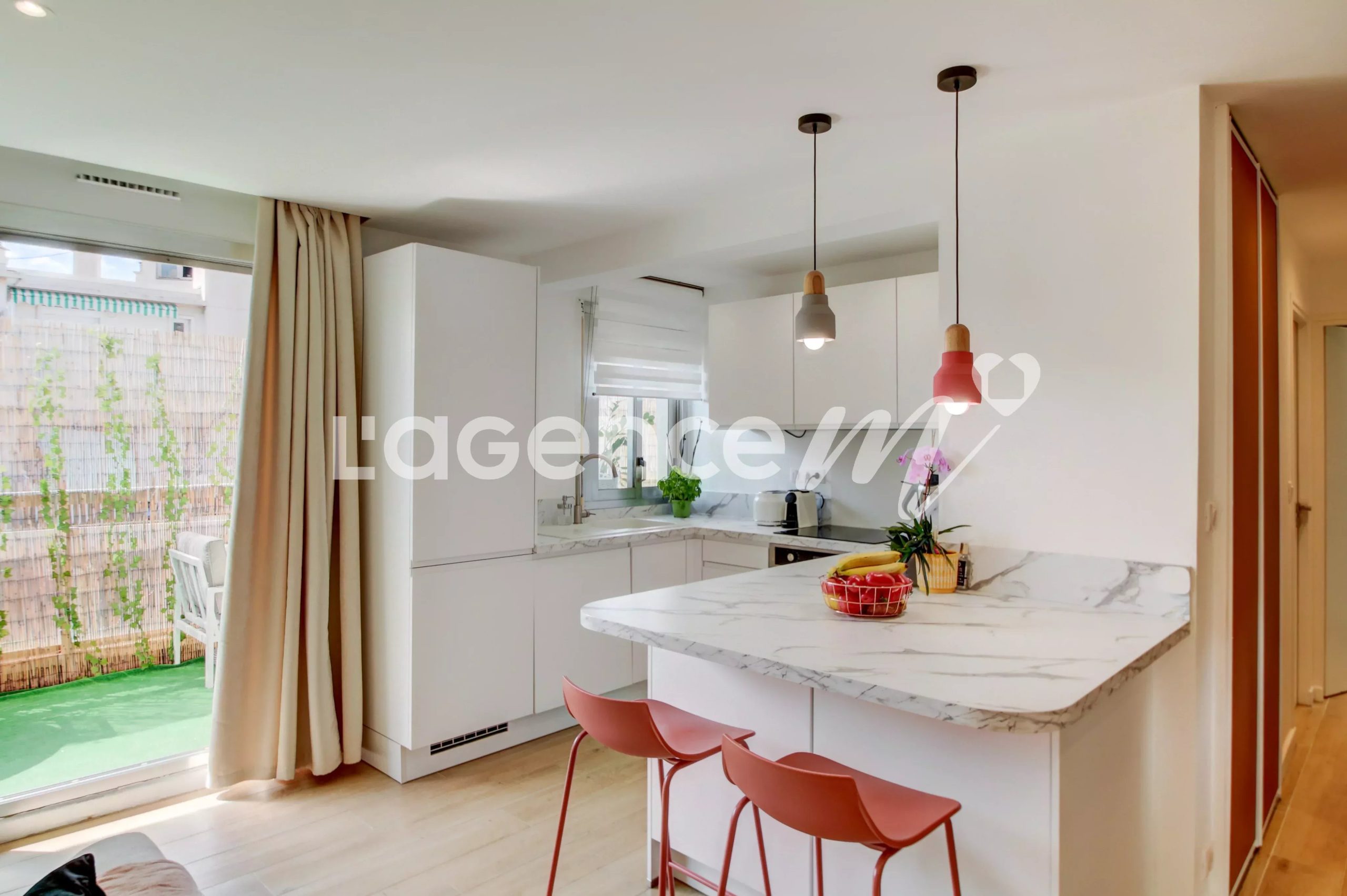 4f32f337dd98d2b27045baf82afbda9e_527bffbbaf_4096-original