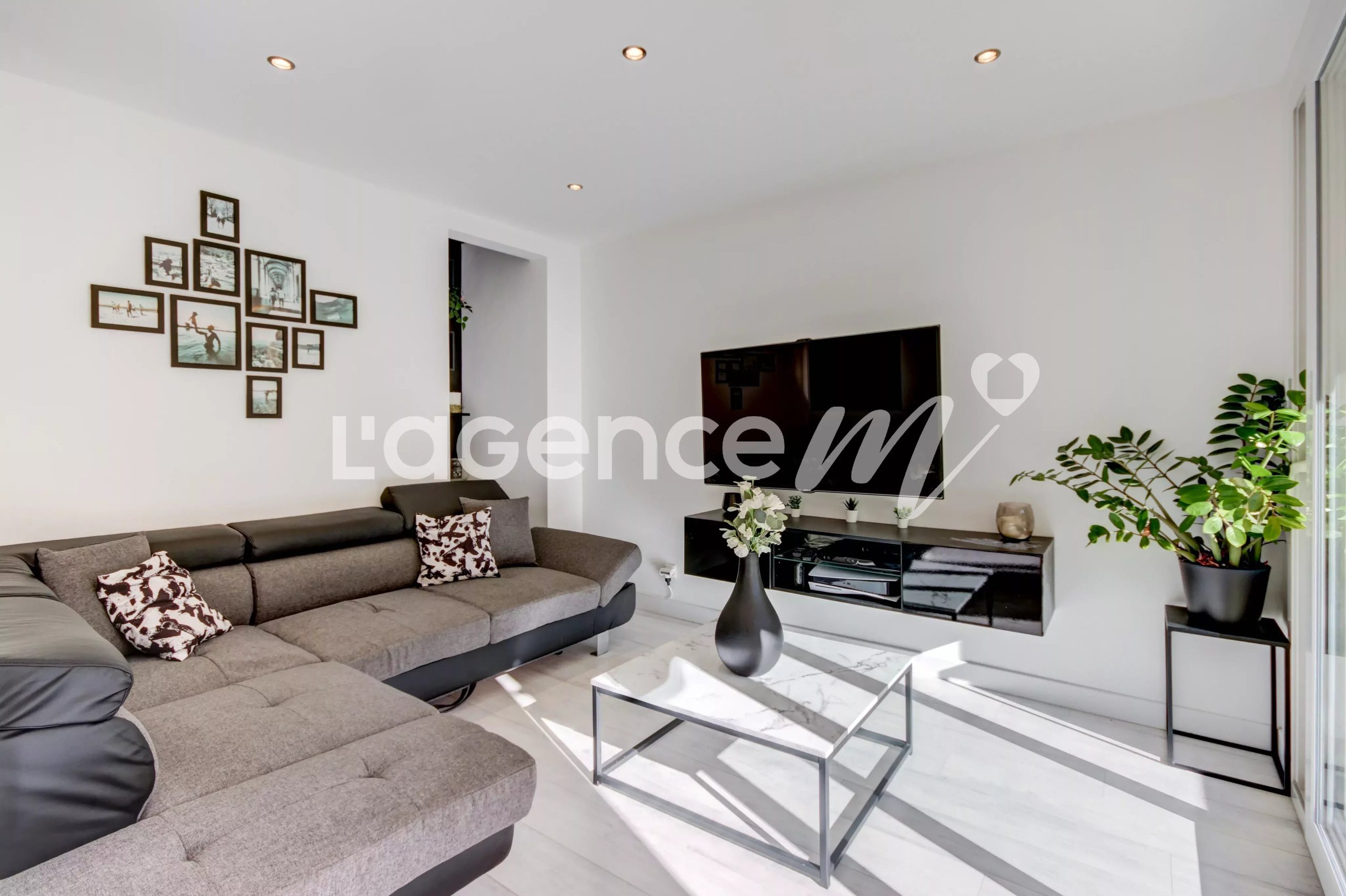 6d3f0f533ed30f6b313929d72bd07f04_ae41385880_4096-original