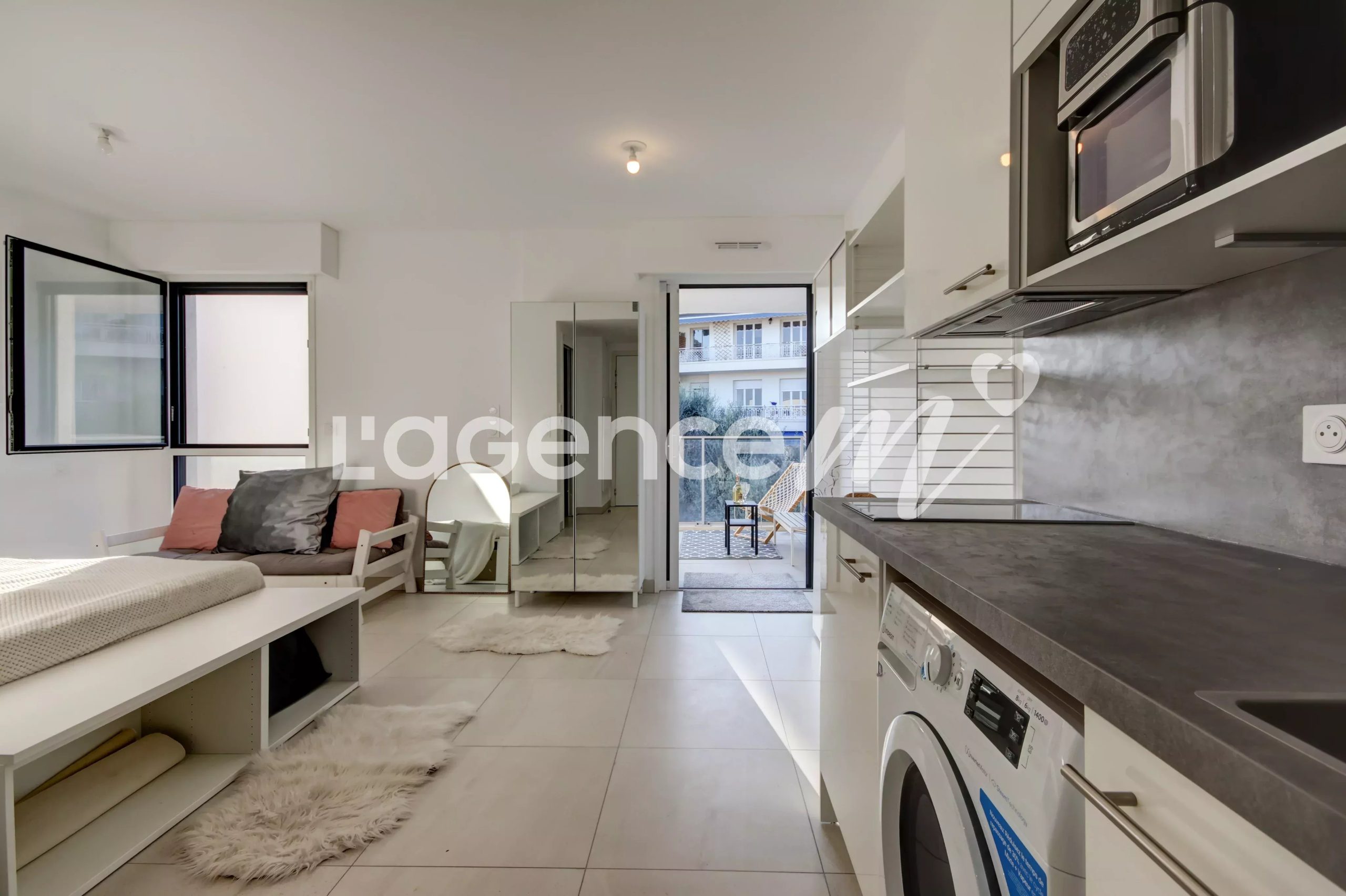 721cb0dccbd62a950bbf5f72db549e0b_614495b779_4096-original