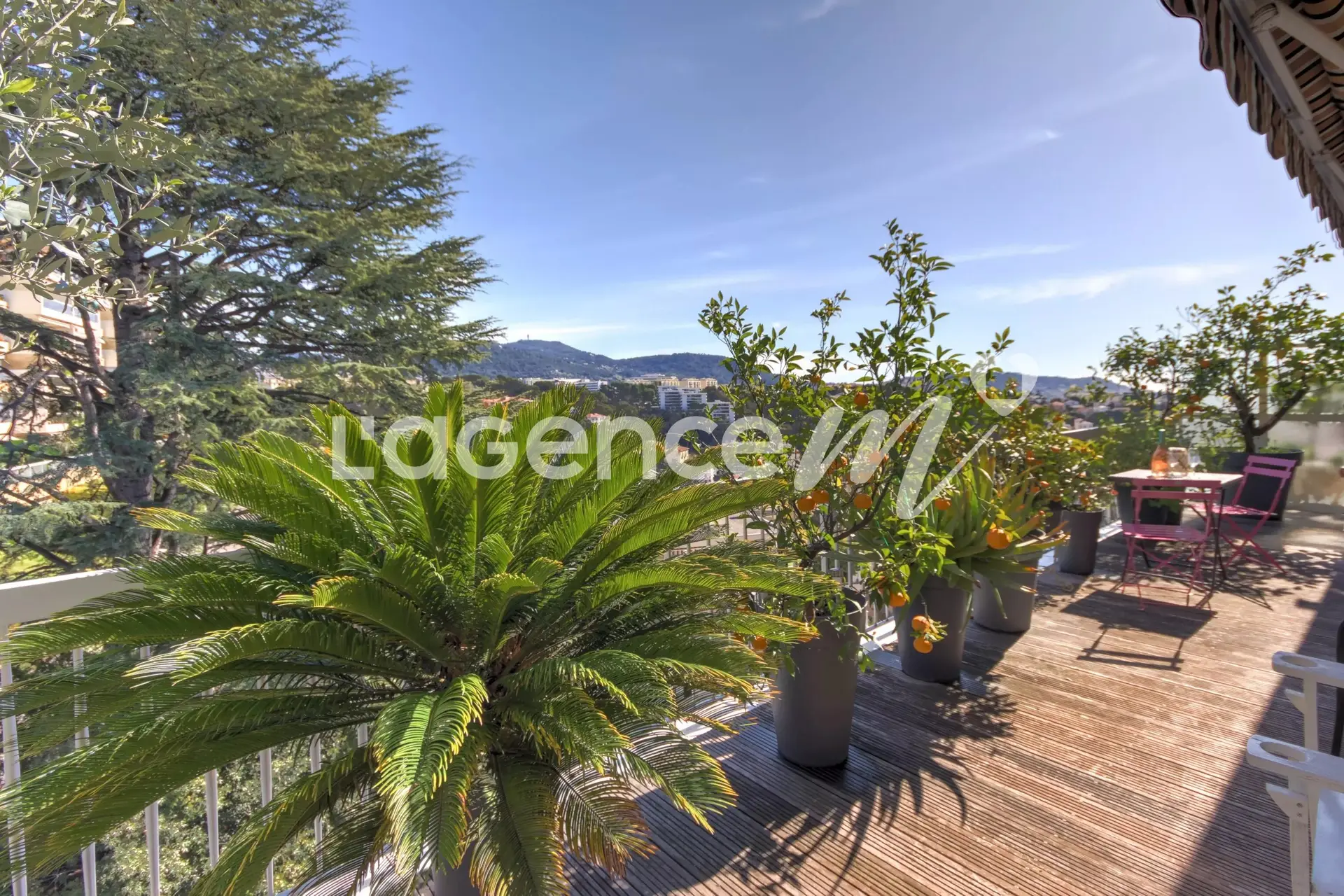 c119e17cfcb1ba435f02f800522fead7_e1333b7842_4096-original