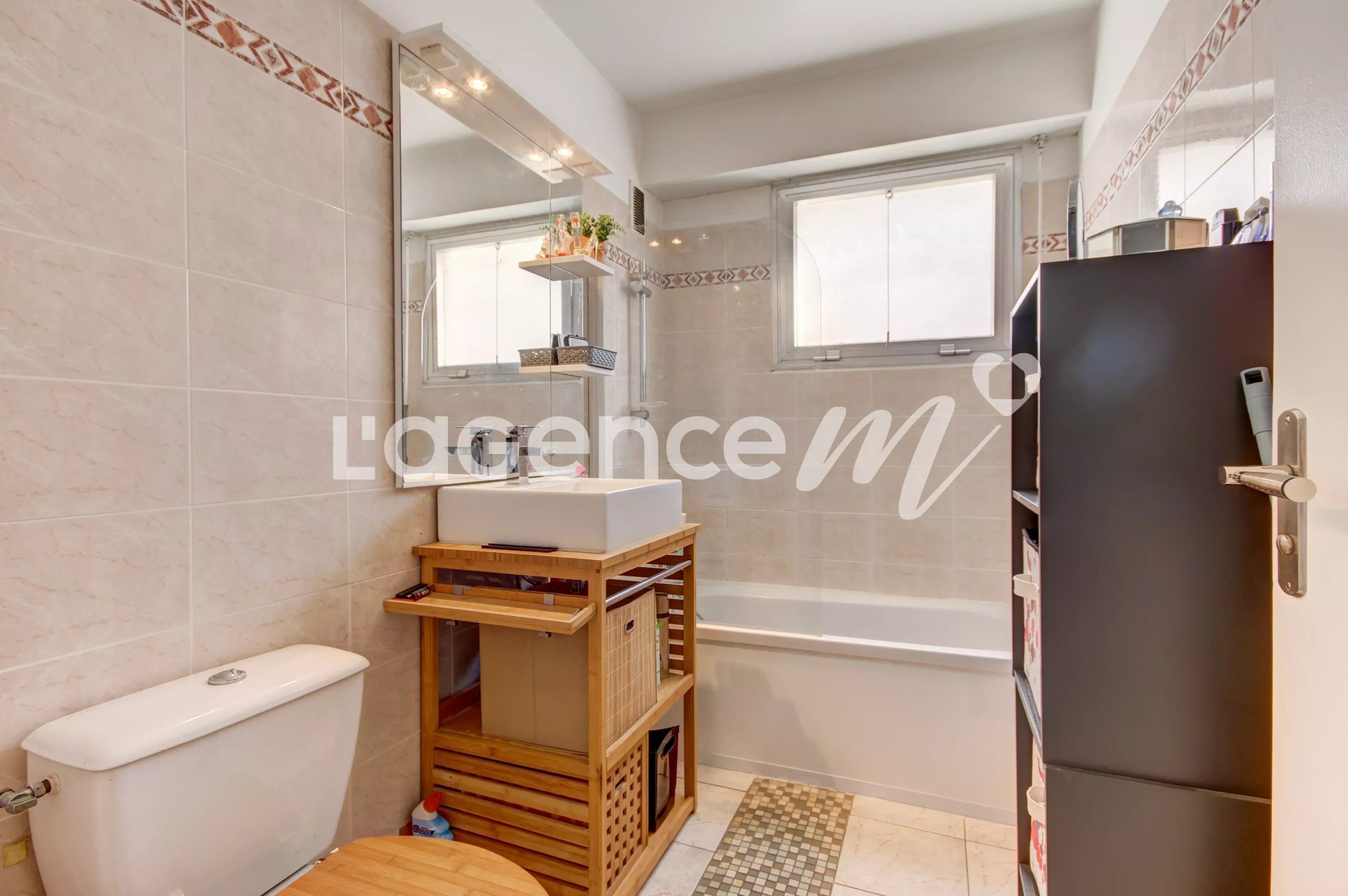 c9bc84ba002db28d2c3aee1cbd54d58e_a6a428e6bc_4096-original